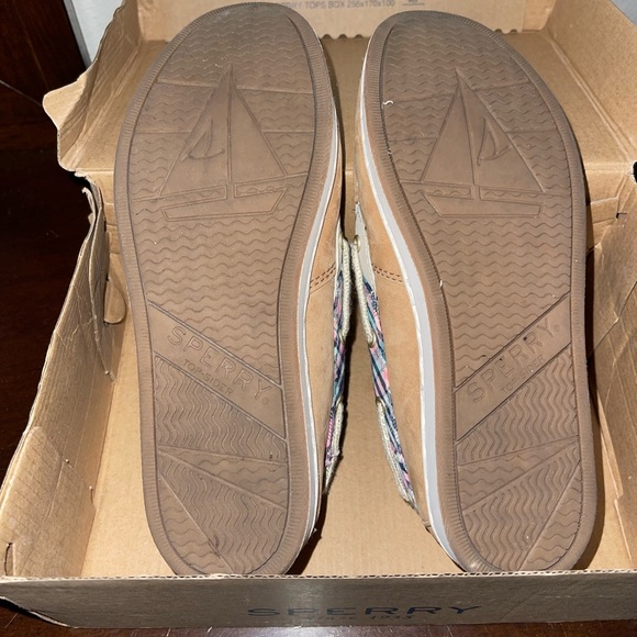 Sperry shoes size 3 1/2 kids - Picture 4 of 4